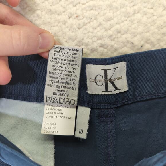 Vintage 90s Calvin Klein Pleated Pants Navy Blue Tapered Leg Women's 6 High-rise - Picture 8 of 11